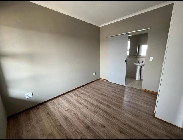 1 bed property to rent in GLEN AUSTIN AH